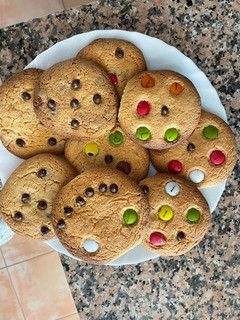 Una foto de Mis Crumbl Cookies🍪😋