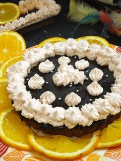 बॉर्नबोन चॉकलेट टार्ट(Bourbon chocolate tart recipe in hindi) रेसिपी मुख्य फोटो
