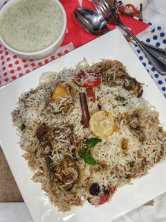 A picture of White Mutton Biryani.
