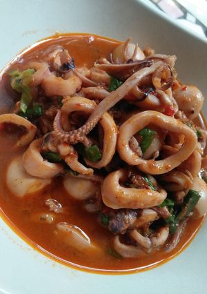Foto resep Cumi saos padang + telur puyuh