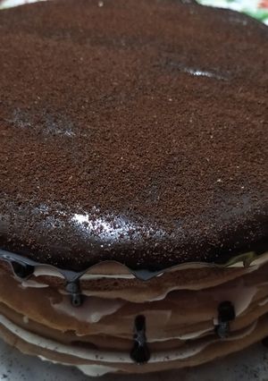Фото Кавовий тортик без випічки зі сметанним кремом 🎂.