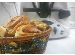 Una foto de Bollitos suecos de canela con Thermomix