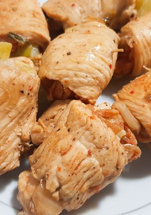 Hình của món Ức gà cuộn kim chi giảm cân.