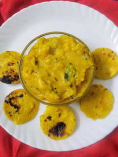 બેસન (Besan Recipe In Gujarati) રેસીપી મુખ્ય ફોટો