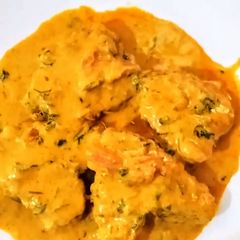 A picture of Homemade Kasundi Rohu Fish Curry.