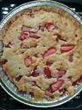 Crustless fresh strawberry pie
