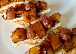 Roasted Grape and Butternut Squash
Bruschetta with Camembert Cheese