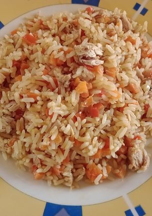 Una foto de Arroz al atún