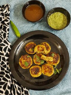 ફરાળી પેટીસ (Farali Pattice Recipe In Gujarati) રેસીપી મુખ્ય ફોટો