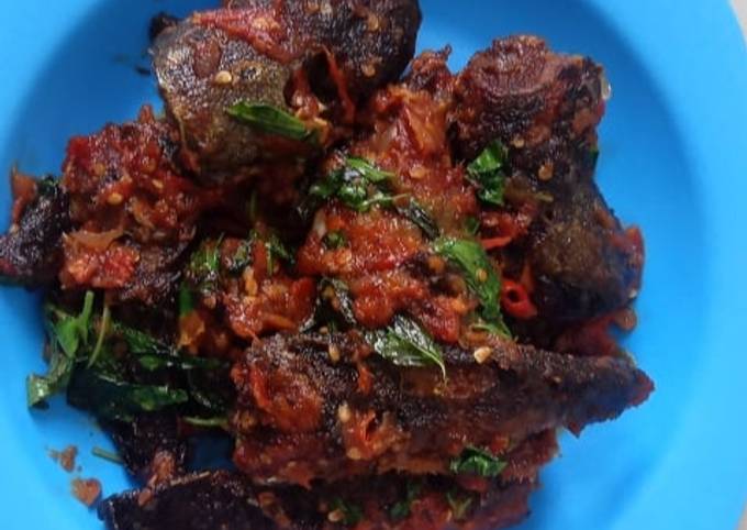 Resep: Lele sambal kemangi Irit Untuk Jualan