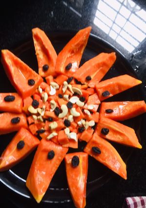 A picture of Papaya salad.