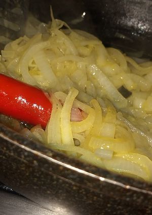 Una foto de Cebolla Frita (tacos, hotdogs, mmm)