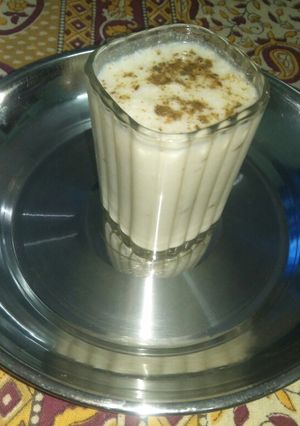 A picture of Banana lassi.