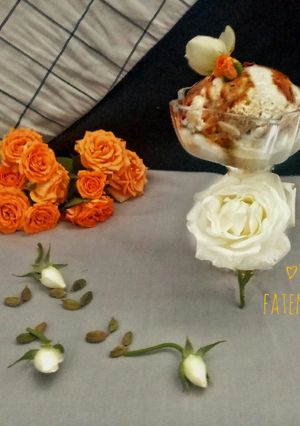 عکسی از دستور بستنی وانیلی سنتی 😋😋😋😋