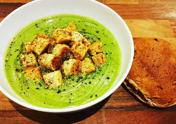 Potato, Leek & Kale Soup