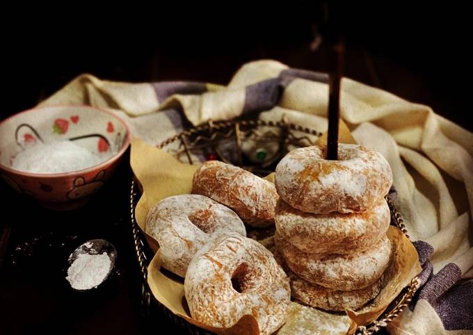 Anti Ribet, Buat Donat Klasik Ginuk-ginuk ala mba Rhinie’s Kitchen Yang Sederhana