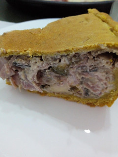 Una foto de Tarta de Berenjena y zapallito con masa casera