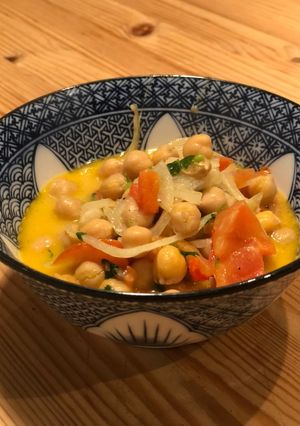 A picture of Chickpeas Curry.