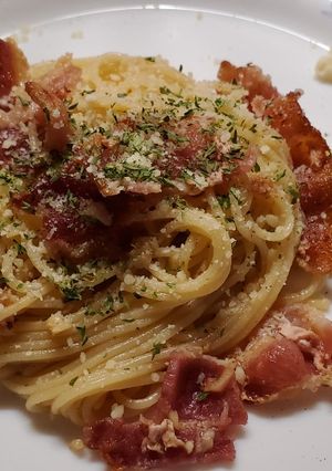 A picture of My Garlic Bacon Pasta.