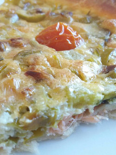 Foto principal de Quiche de salmón y puerros