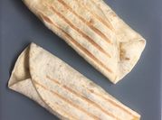 Una foto de burritos integrales