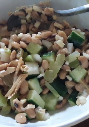 รูปของ Easy Nutto Salad ยำนัตโตะสมุนไพร สูตรทานง่าย
