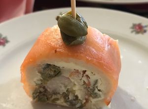 Una foto de Canapés de salmón ahumado