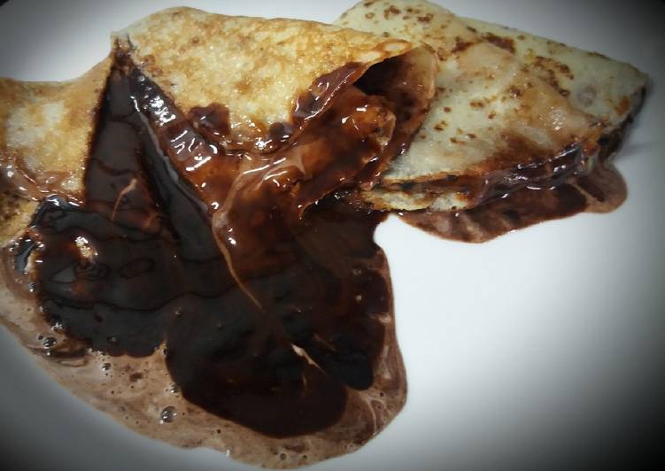 Csokiláva palacsinta