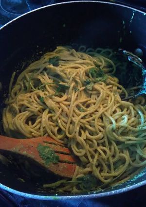 A picture of Green spaghetti.