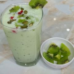 A picture of Kiwi Shake.