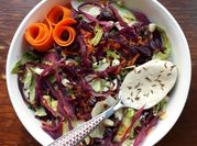 Une photo de salades de semoule