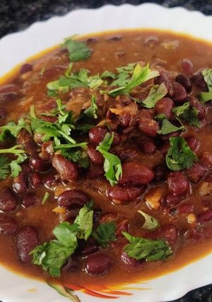 राजमा (Rajma recipe in hindi) रेसिपी मुख्य फोटो