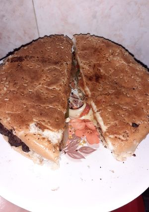 A picture of Chappli cheeze burger.