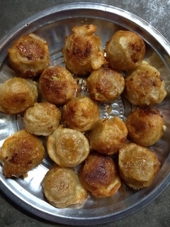 சுய்யம் உருண்டை (Suyyam urundai recipe in tamil) செய்முறை முக்கிய புகைப்படம்
