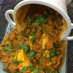 A picture of Kadhi paneer.