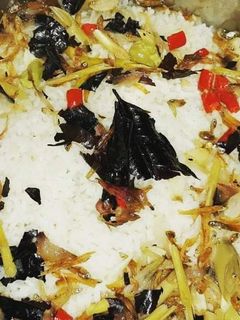 Foto resep Nasi Liwet (magic com)
