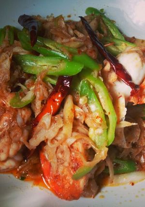 รูปของ ผัดพริกแกงหน่อไม้ดองกุ้งสด