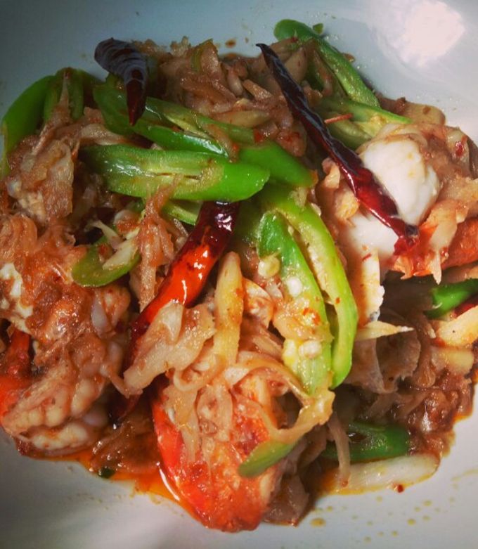 รูปของ ผัดพริกแกงหน่อไม้ดองกุ้งสด