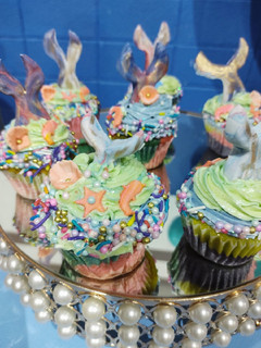 Una foto de Cupcakes de Vainilla tema de Sirenas