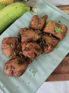 केला टुक (raw banana tuk recipe in Hindi) रेसिपी मुख्य फोटो
