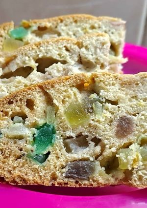 Una foto de Budín de peras y frutas escurridas sin azúcar y sin manteca
