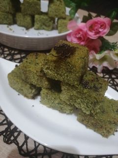 पालक मूंग दाल ढोकला(palak moond dal dhokla recepie in hindi) रेसिपी मुख्य फोटो