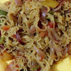 A picture of Noodles.