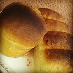 A picture of Homemade soft and fluffy bread 🍞 🍞.