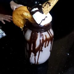 A picture of Chocolate Oreo MilkShake.
