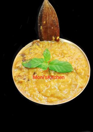 মাছের মাথা দিয়ে মুগ ডাল(Machher matha diye monng dal recipe in Bengali) রেসিপির প্রধান ছবি