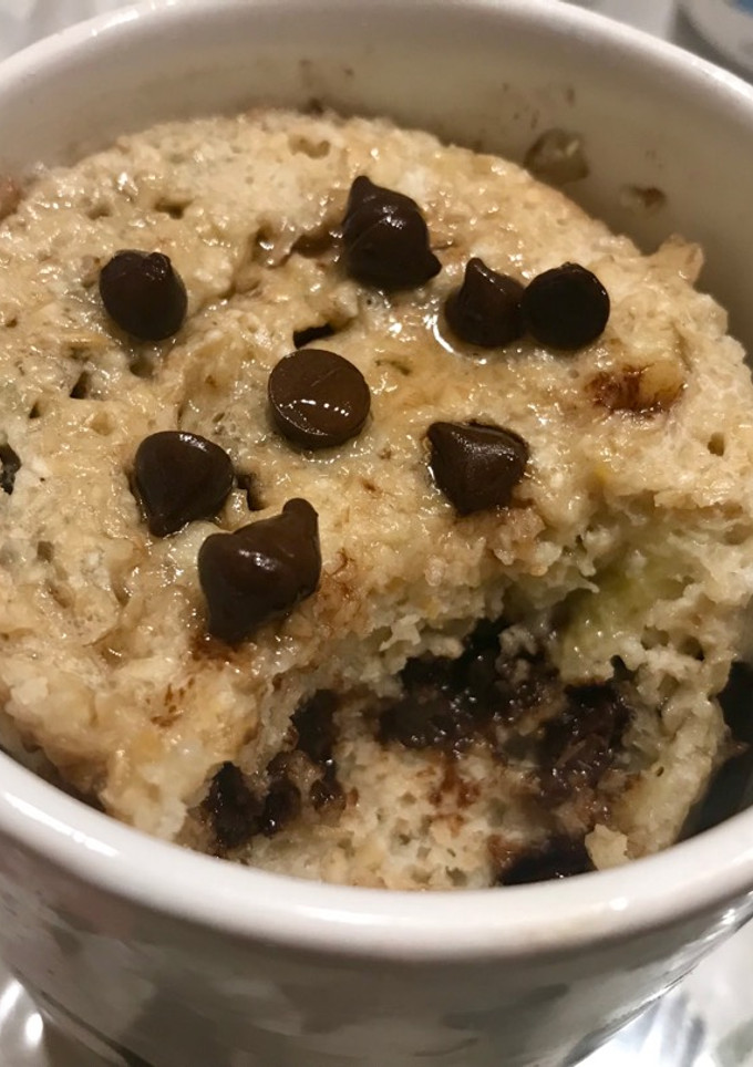 Una foto de Mugcake de banana con chips de chocolate! Gracias Geri, la reina de los mug cakes!