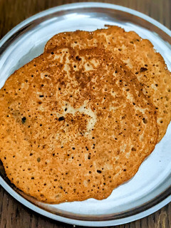 அடை தோசை(adai dosai recipe in tamil) செய்முறை முக்கிய புகைப்படம்