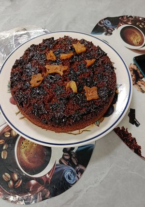 Una foto de Torta de Guineo Acaramelada con Carambola