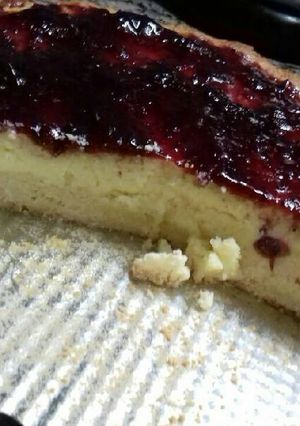 Una foto de Tarta de ricota con frutos rojos